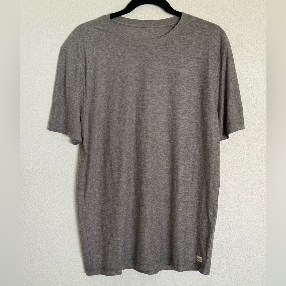 Vuori Short sleeve Strato Tech Tee Heather Grey